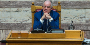 Και με τη βούλα ο Κωνσταντίνος Τασούλας 9ος πρόεδρος της Ελληνικής Δημοκρατίας